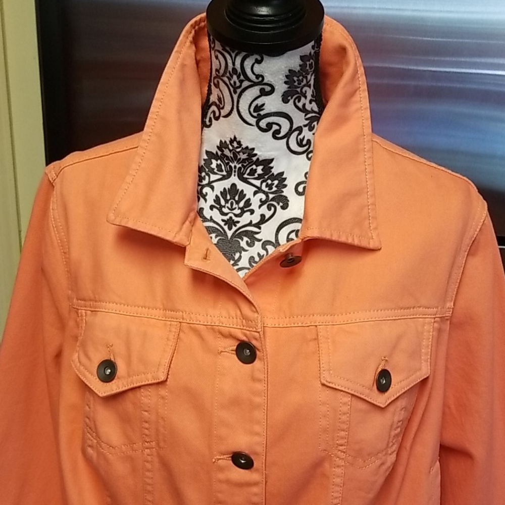 JCP Jacket - Picture 2 of 10